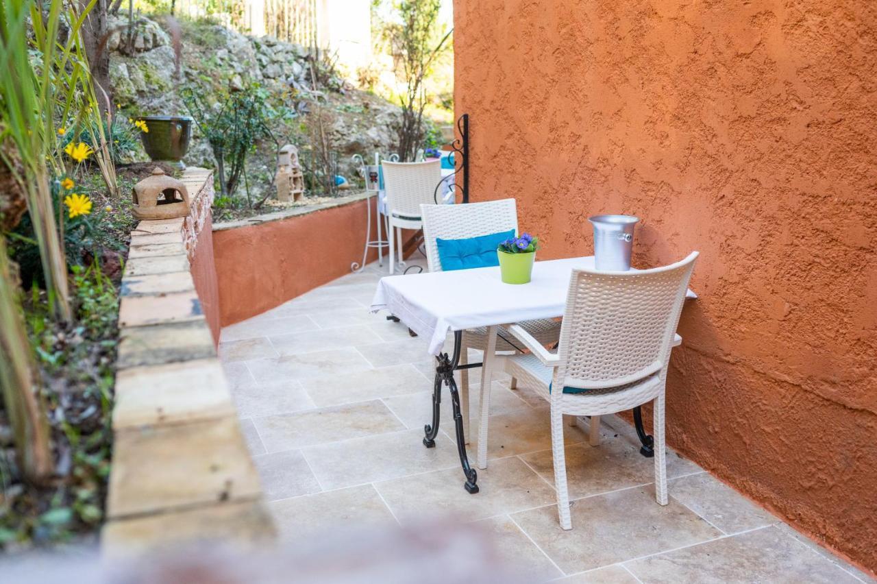 Appartement De Caractere Le Camelia, 56M², Dans Propriete Au Calme Avec Piscine By Le Mas De Louise Et Sacha Solliès-Toucas Esterno foto